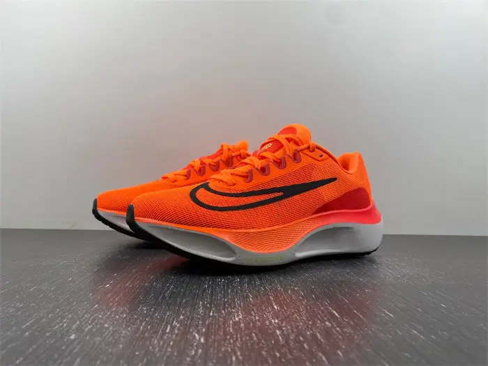 Nike Zoom Fly 5 Total Orange 