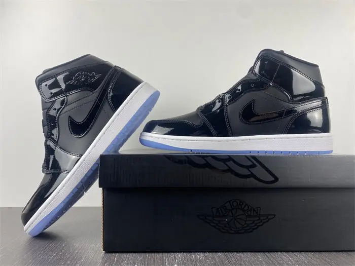 Jordan 1 Mid SE Space Jam 