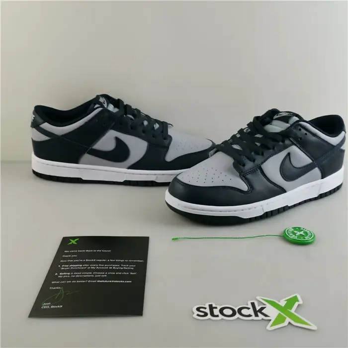 Nike Dunk Low SE 