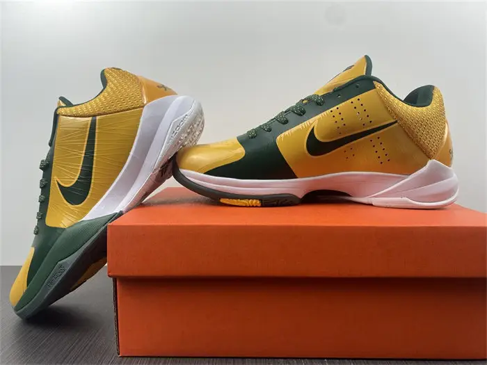 Nike Kobe 5 Bruce Lee 