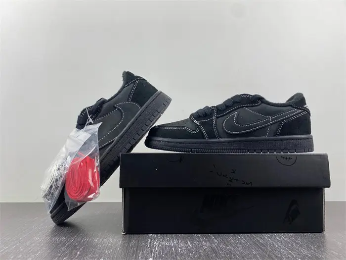 Travis Scott x Air Jordan 1 Low OG SP 'Black Phantom' 