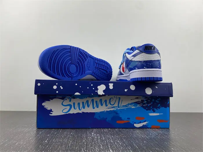 Nike Dunk Low 