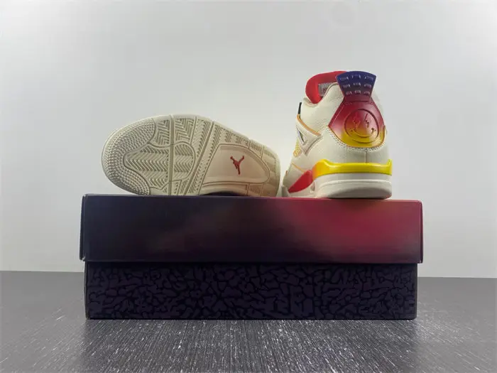 Jordan 4 Retro SP J Balvin Medellín Sunset 