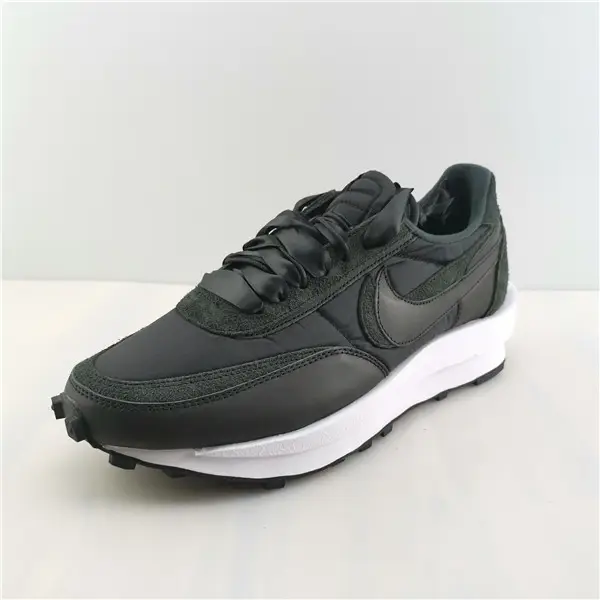 NIKE SACAI NIKE LDWAFFLE BLACK NYLON 