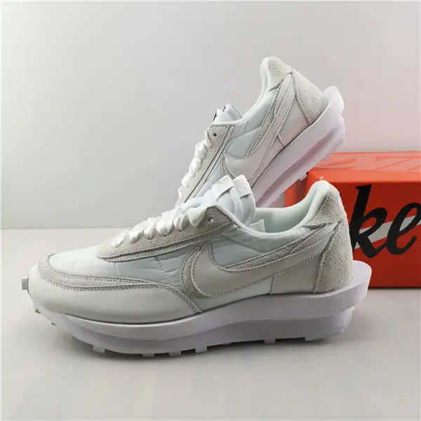 NIKE SACAI NIKE LDWAFFLE WHITE NYLON WHITE 