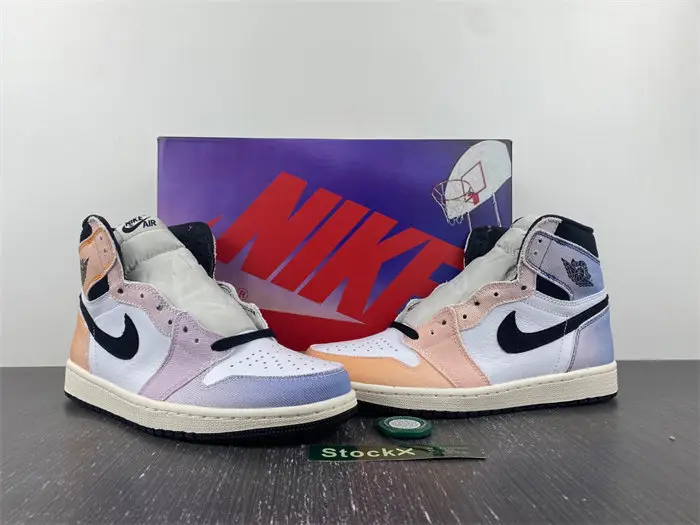 Jordan 1 Retro High OG Skyline  EACCA2430