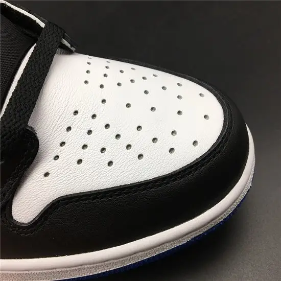 AIR JORDAN 1 RETRO 