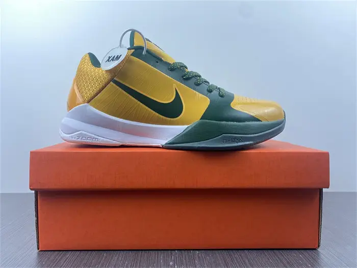 Nike Kobe 5 Bruce Lee 