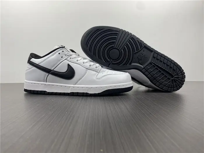 SB Dunk Low 