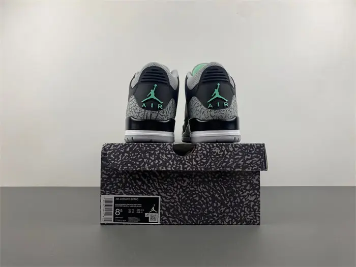 Air Jordan 3 