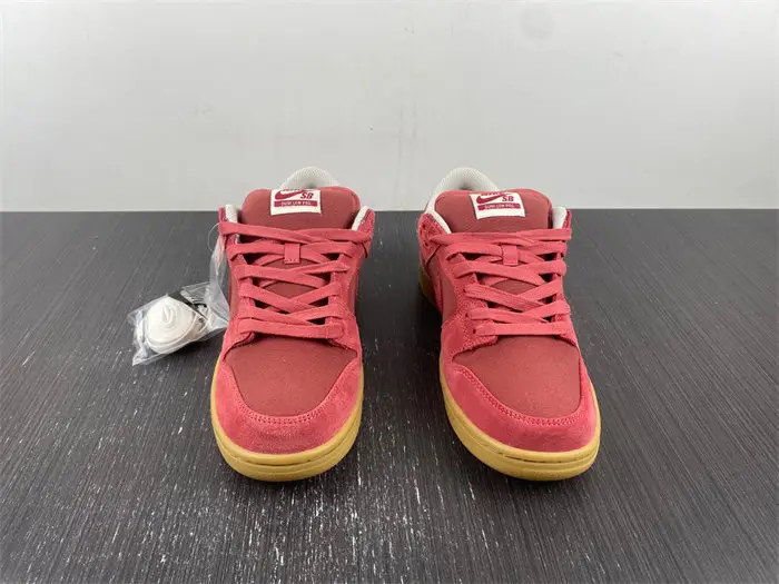 Nike SB Dunk Low Adobe 