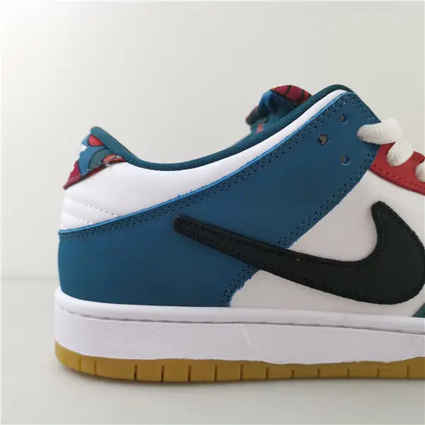 Parra x Nike SB Dunk Low 