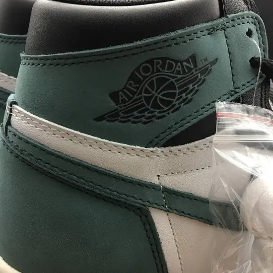 GOAT Air Jordan 1 GREEN 6 