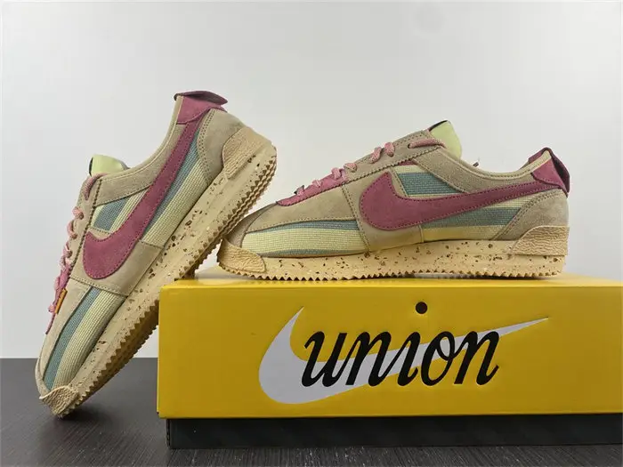 Nike Cortez SP Union Sesame 