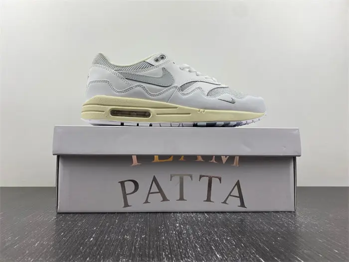 Patta x Nike Air Max 1 