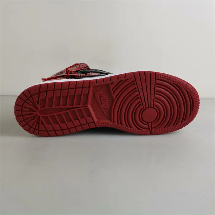 Jordan 1 High Patent Bred 