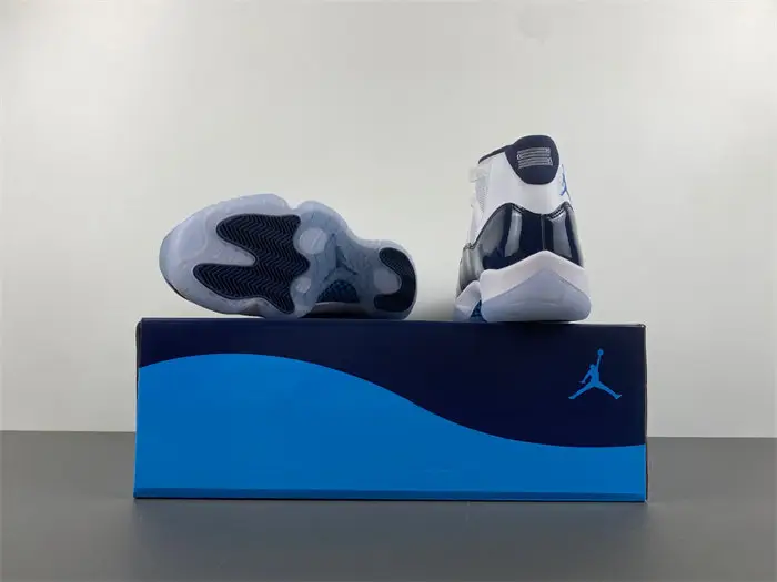Air Jordan 11 