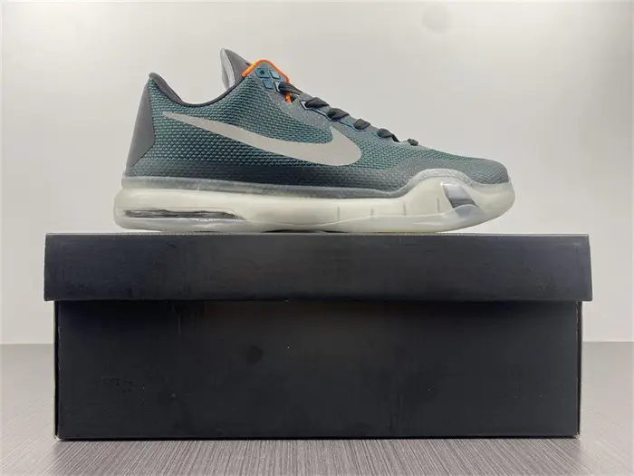 Nike Kobe 10 Flight 