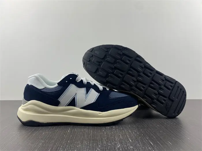 New Balance 57 40 Team Navy 
