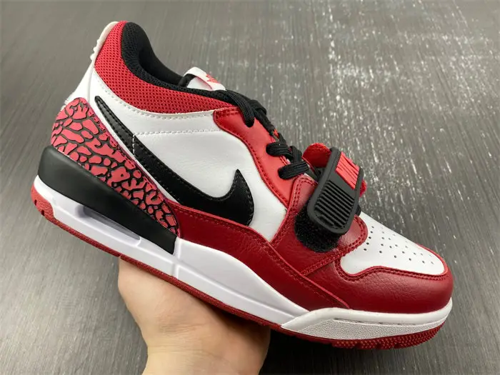 Jordan Legacy 312 Low Chicago Red 