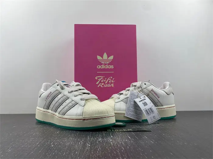 adidas 