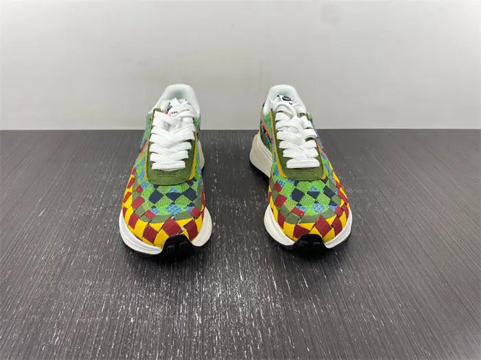 sacai x Nike Waffle Woven Green Gusto 