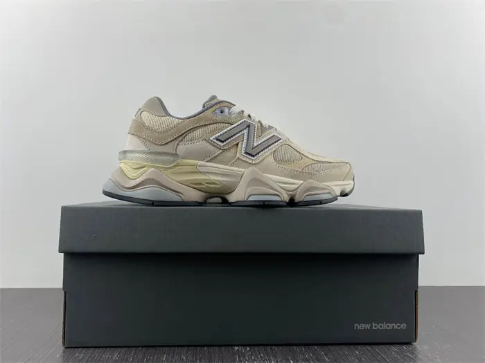 New Balance 9060 Sea Salt 