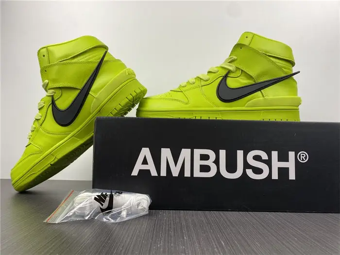 Dunk High x Ambush 