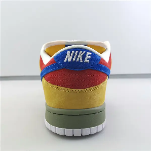NIKE DUNK LOW PREMIUM SB 'PUFF N STUFF' 