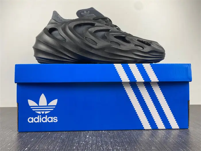 adidas adiFOM Q Black Carbon 