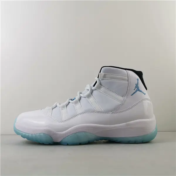 AIR JORDAN 11 