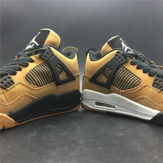 Air Jordan 4 Travis Scott 