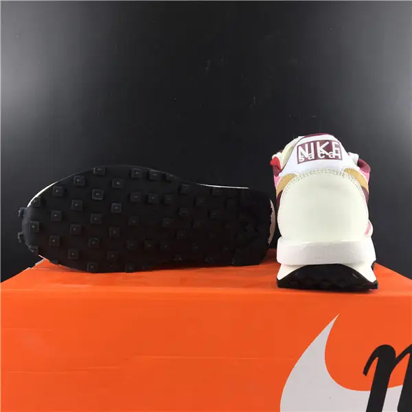 NIKE SACAI X LDV WAFFLE 'WHITE PINK' 