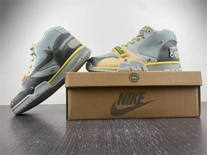 Nike Air Trainer 1 SP Travis Scott Grey Haze 