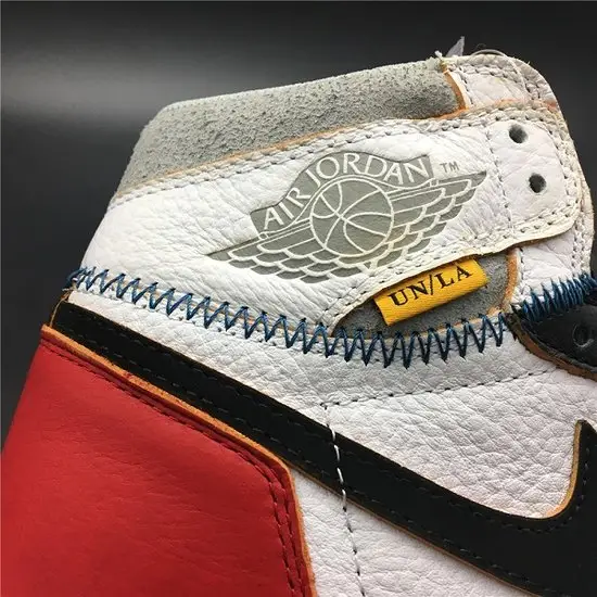 AIR JORDAN 1 RETRO HI 