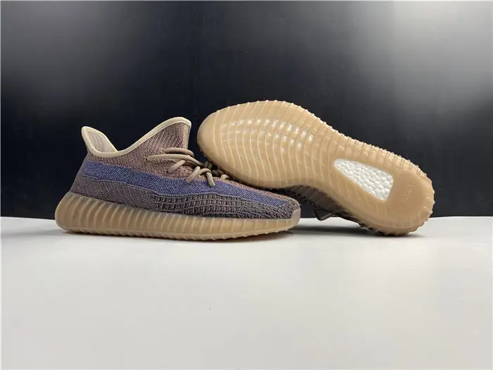 adidas Yeezy Boost 350 V2 Fade  CDCB1628