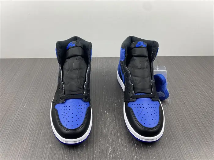 Jordan 1 Retro Royal 