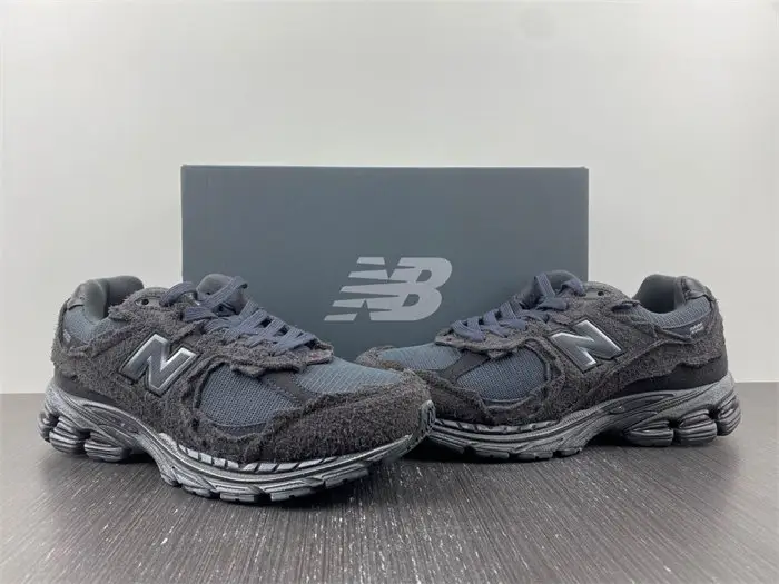 New Balance 2002R Protection Pack Phantom 
