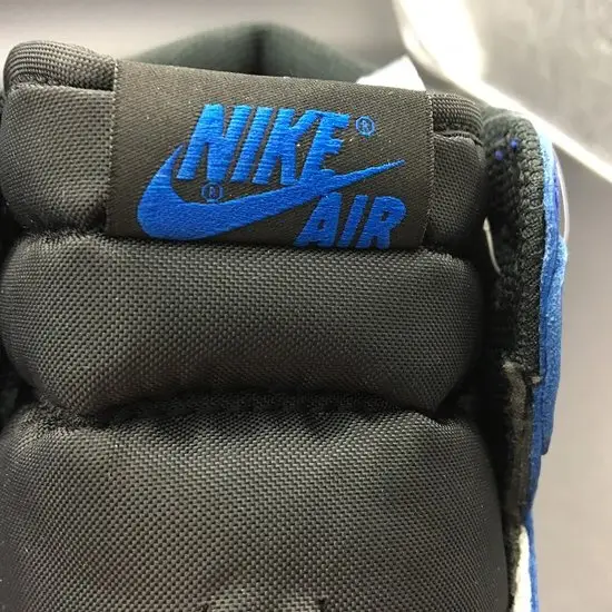 AIR JORDAN 1 HIGH OG 