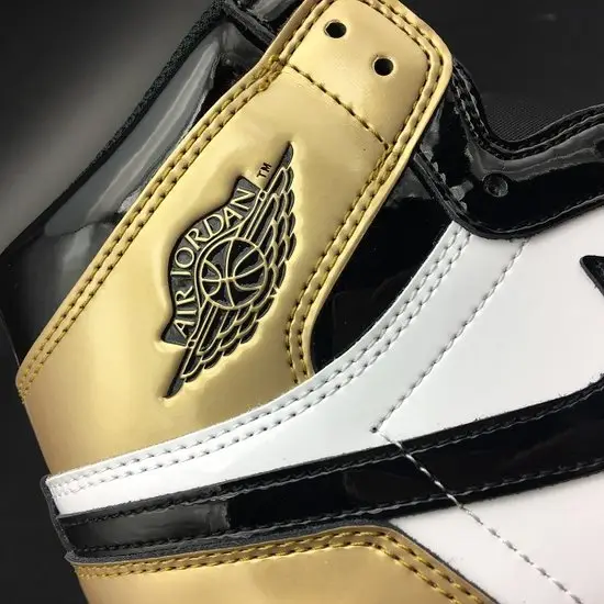 GOAT Air Jordan 1 Gold Toe 