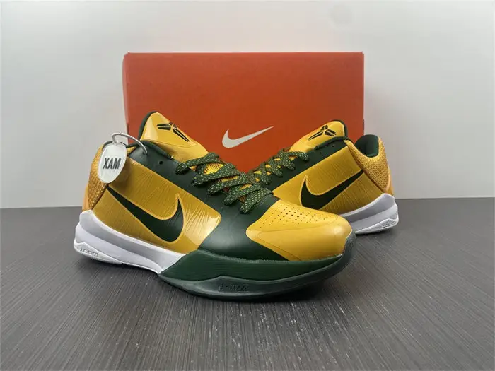Nike Kobe 5 Bruce Lee 