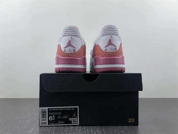 （NIKE）Jordan Legacy 312 