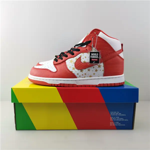 Nike Dunk High Pro SB Supreme Red Stars 