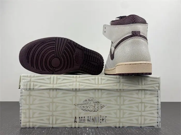 Jordan 1 Retro High OG A Ma Maniére 