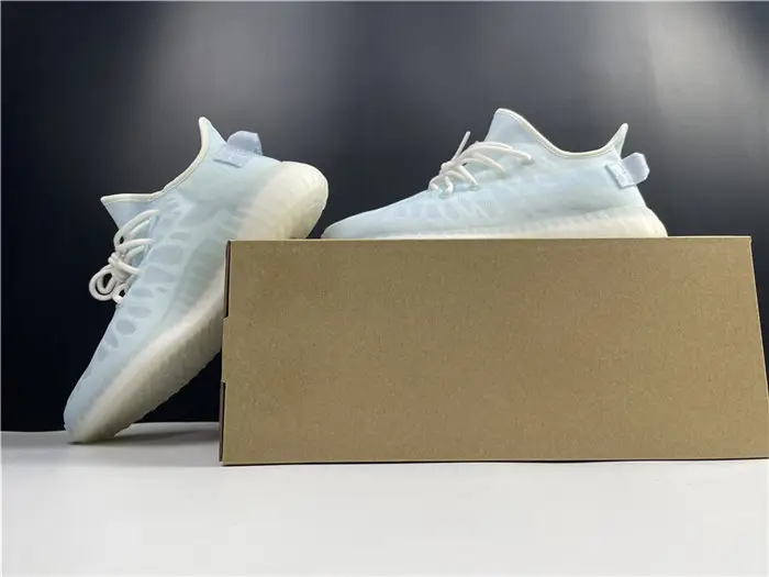 adidas Yeezy Boost 350 V2 Mono Ice 