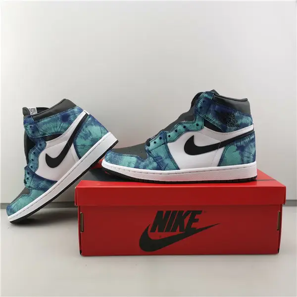 AIR JORDAN 1 HIGH OG 