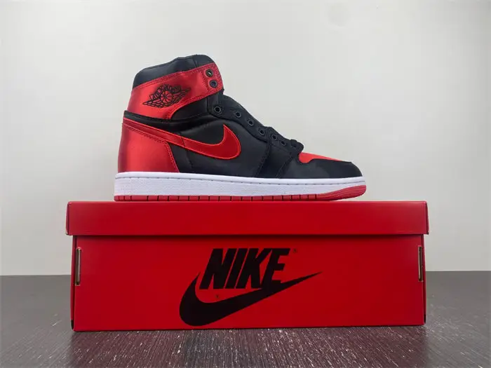 Air Jordan 1 High OG WMNS 