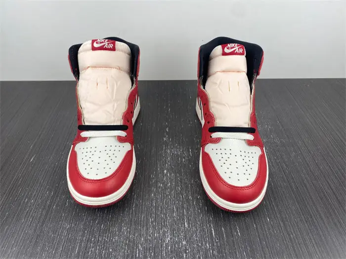 Jordan 1 Retro High OG Chicago Lost and Found 