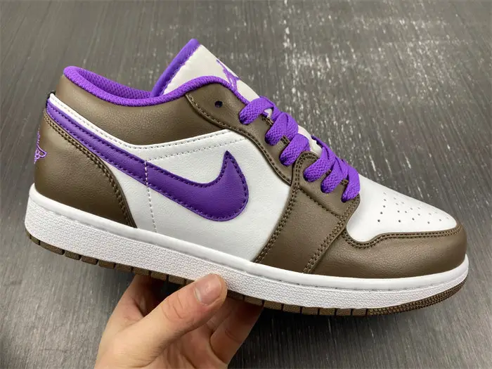 Air Jordan 1 Low 