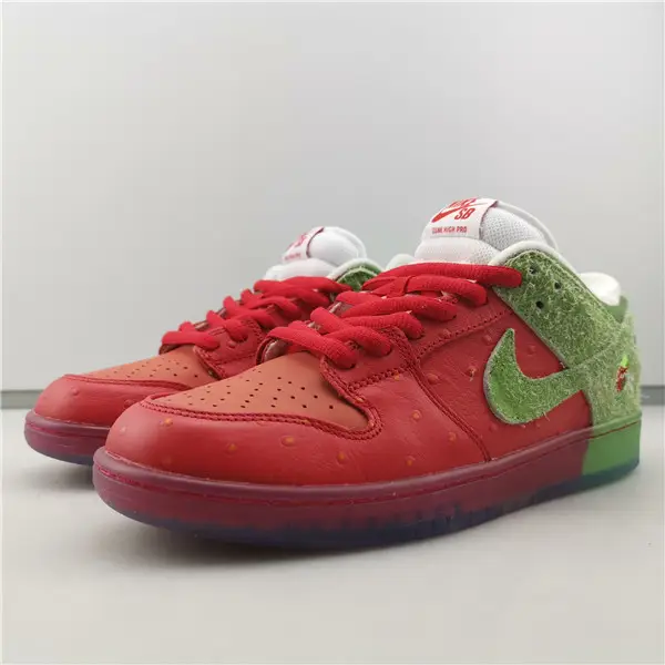 NIKE SB DUNK 